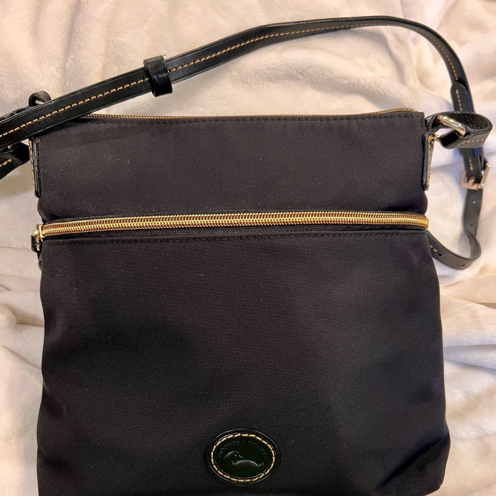 Excellent condition Dooney cross body